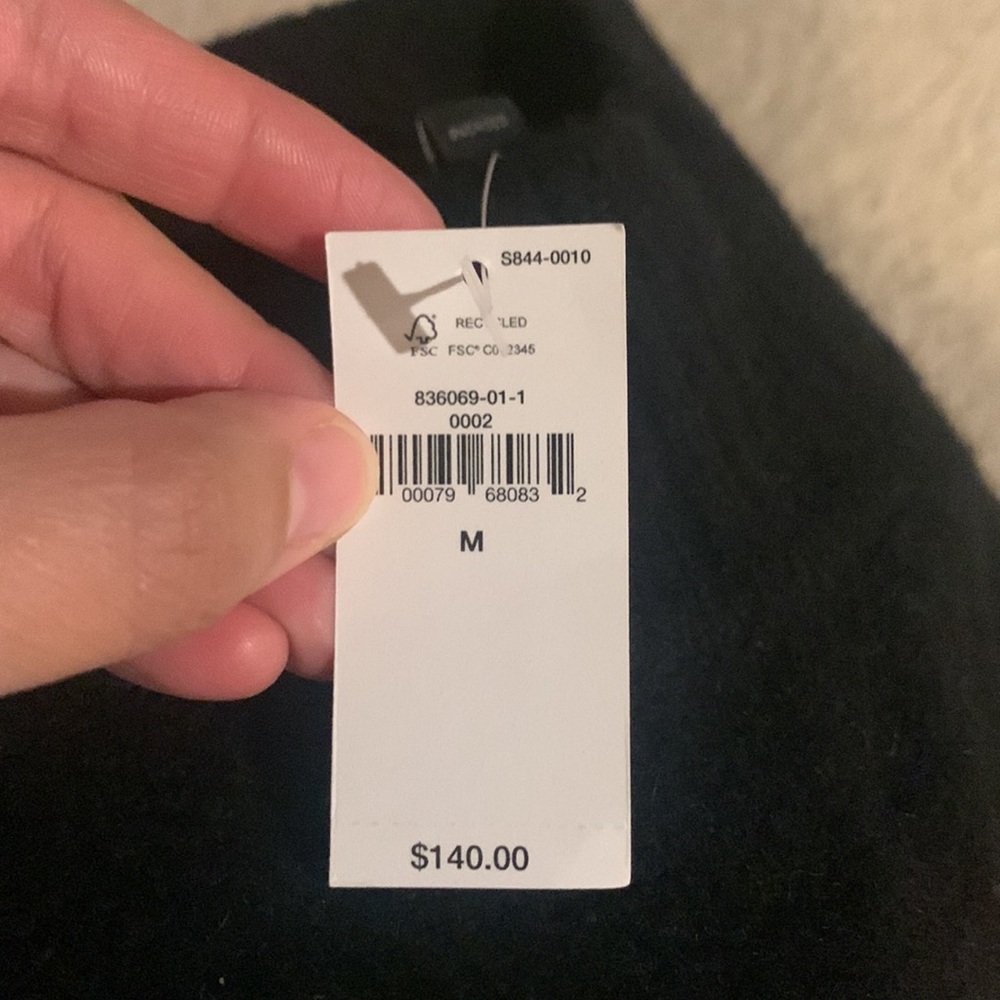 NWT Banana Republic Sweater - Picture 9 of 14